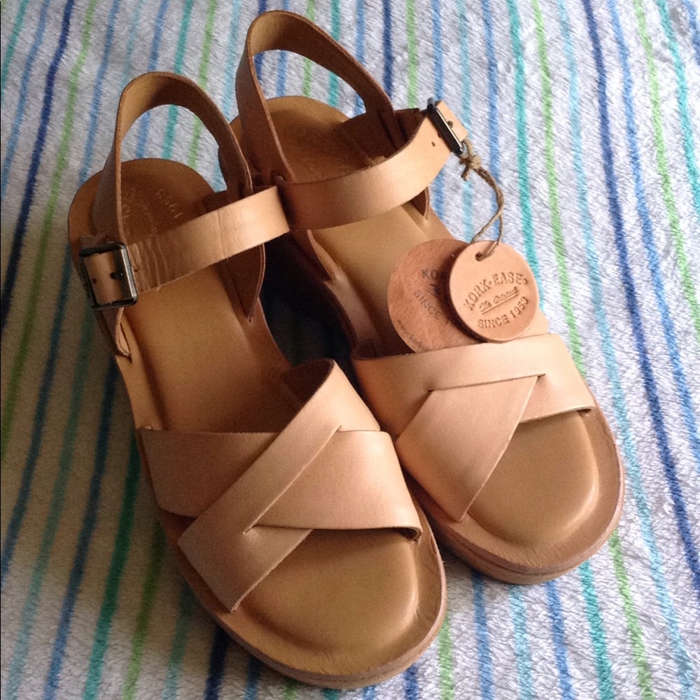 NWT Kork-ease Leather Sandals (7)